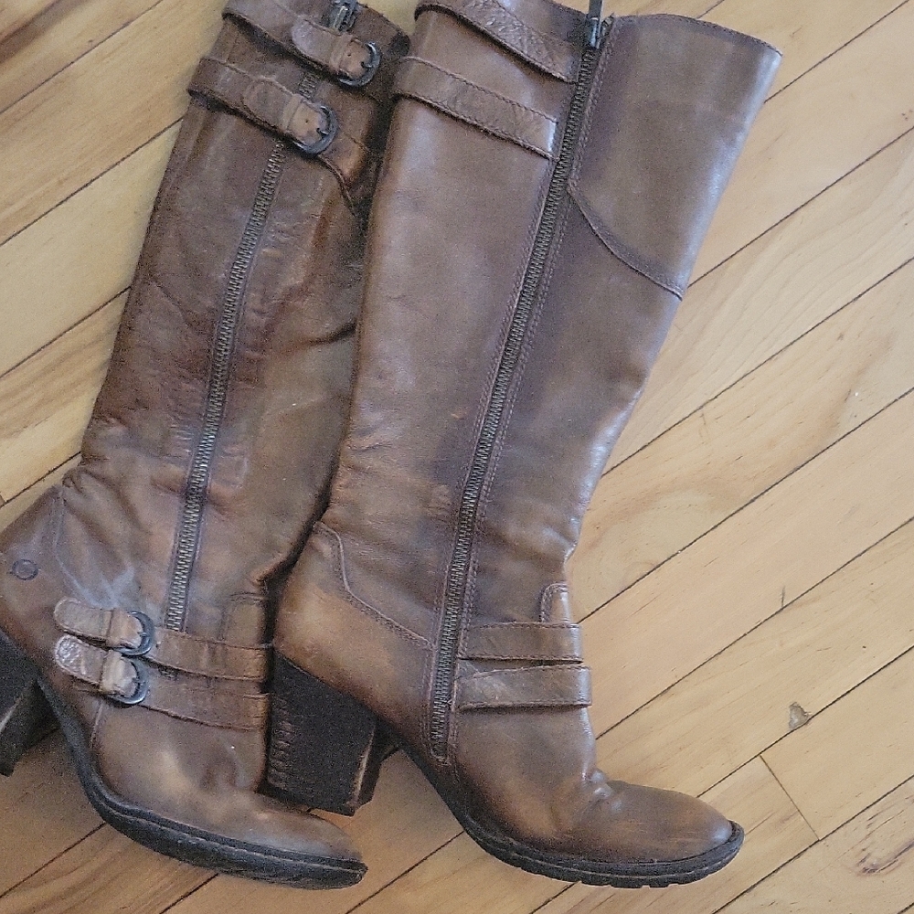 Born Tan Leather Heeled Boots - Picture 3 of 5